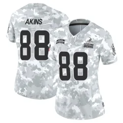 Cleveland Browns Women's Limited Arctic Camo 2024 Salute to Service Jersey (88 Jordan Akins)